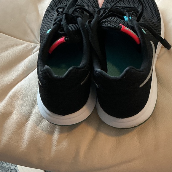 Nike Flex Experience RN 6 Black Mesh Sneakers Womens Sz 9.5 #881805-010 - Picture 3 of 5